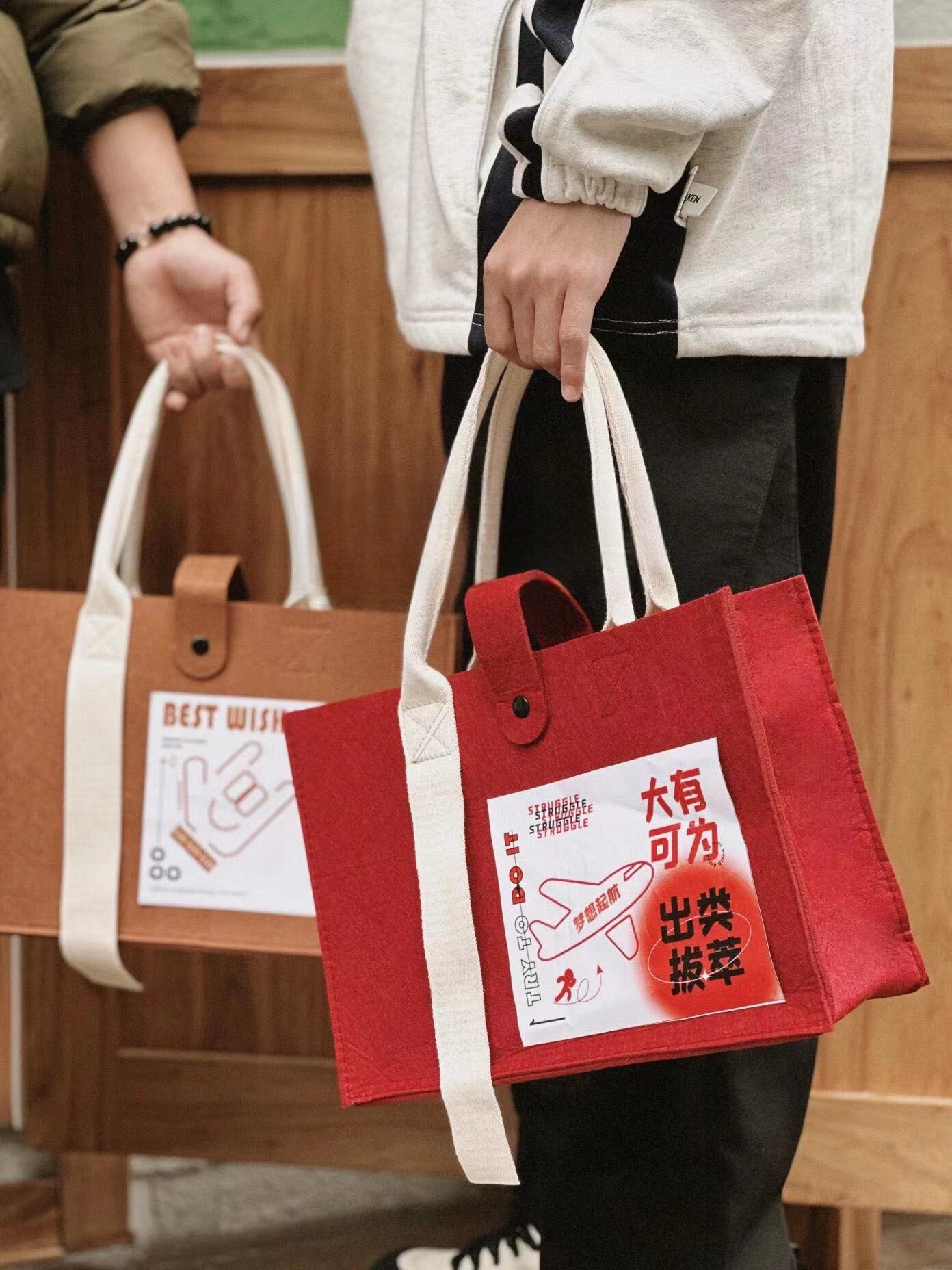 5109e70a595e26ee8a7ecb752aeb51