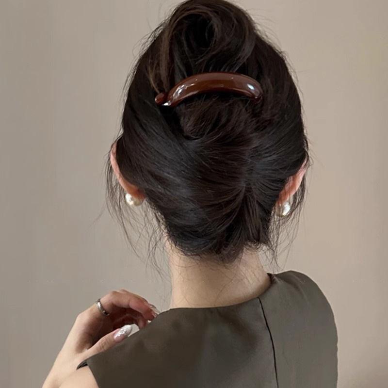 Anchor rojo torcido clip para el cabello de la cabeza de la mujer detrás de la cabeza de banano tocado de cabello de caballo de cabello de cabello