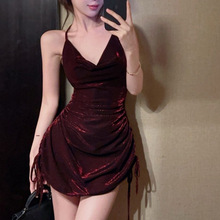 2025夏季新款心机纯欲辣妹抽绳细带修腰吊带荡领露背包臀连衣裙女