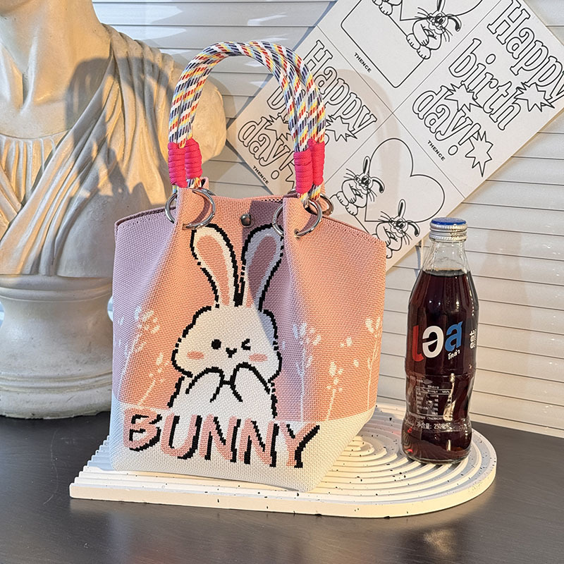 ニットハンドバッグ、ニッチデザインバケットバッグ、トートバッグ、ハンドバッグ、カジュアルで多用途なショルダーバッグ、ニットポータブルバッグ