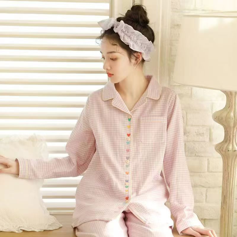 Primavera y otoño nuevos pijamas pantalones de manga larga de las mujeres amarillo Plaid rayas amor patrón bordado hogar cómodo Pijamas