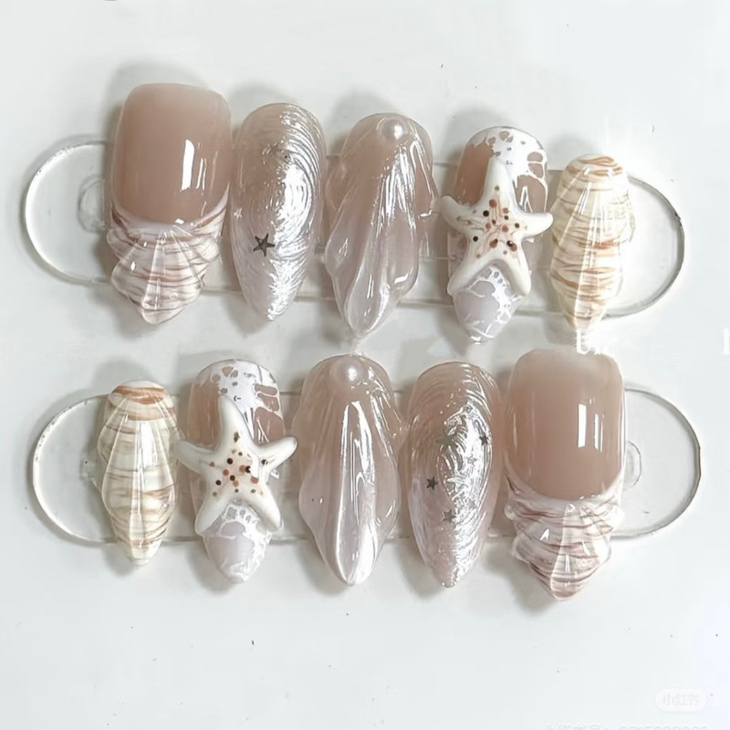 White Ocean Shell Stereo Niche Holiday Style Wearable Nail Ins Seaside Summer Design Nail Art Patch