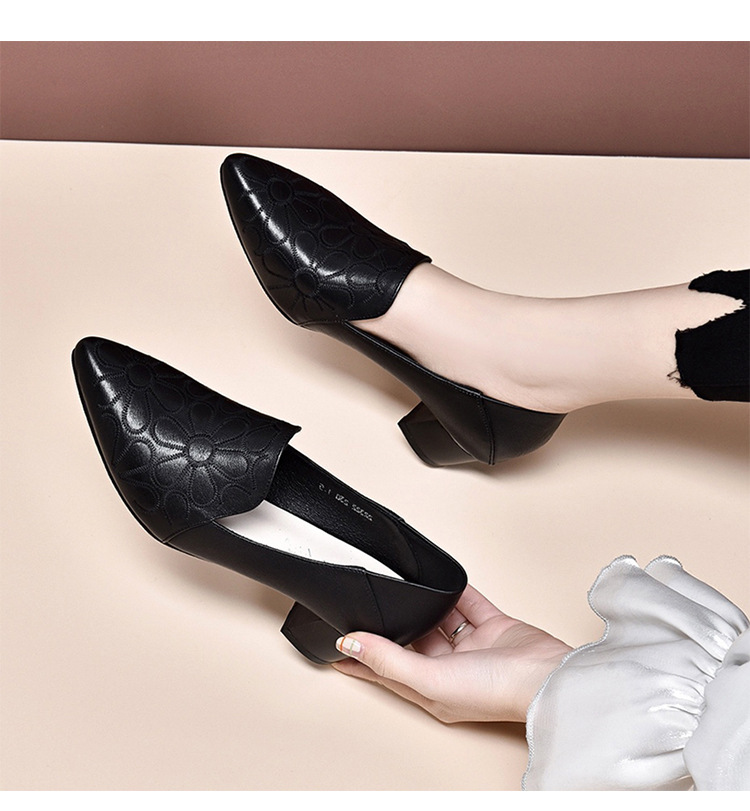 Giày nữ da bò mềm đế mềm gót vuông 5 cm phong cách retro — Gót giữa KAKI 5cm chi tiết 6