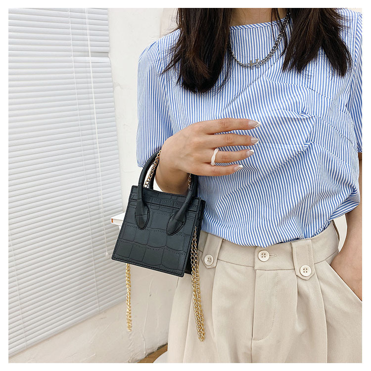 2025 Cross-border new popular smiling face bag, small square bag, fashionable and versatile chain hand bag, shoulder and crossbody jelly women's bag undefined
