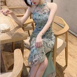 法式新中式碎花改良旗袍连衣裙女夏季年轻款气质高端收腰气质长裙