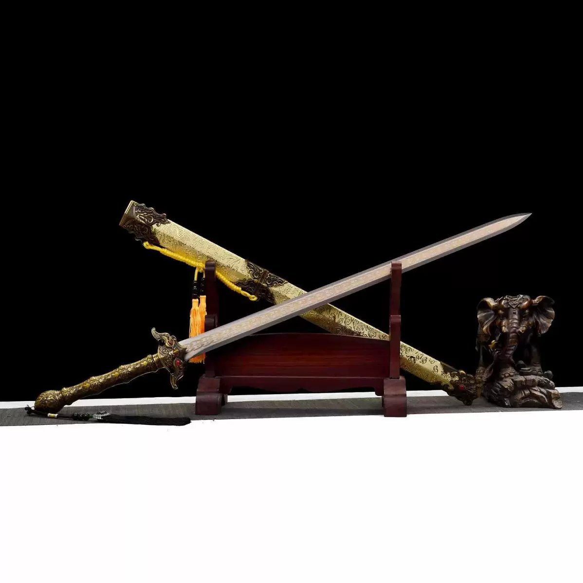 龙泉市刀剑汉剑宝剑真剑倚天剑锰钢古代影视道具冷兵器摆件未开刃