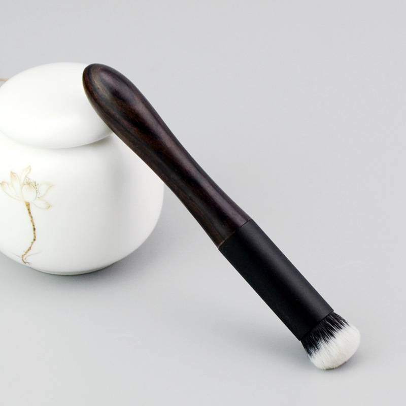 Cangzhou Ebony Makeup Pincel de corrector de color de punto Pincel de base líquida Cepillo de manchas de acné Cepillo de rubor Cepillo de brillo