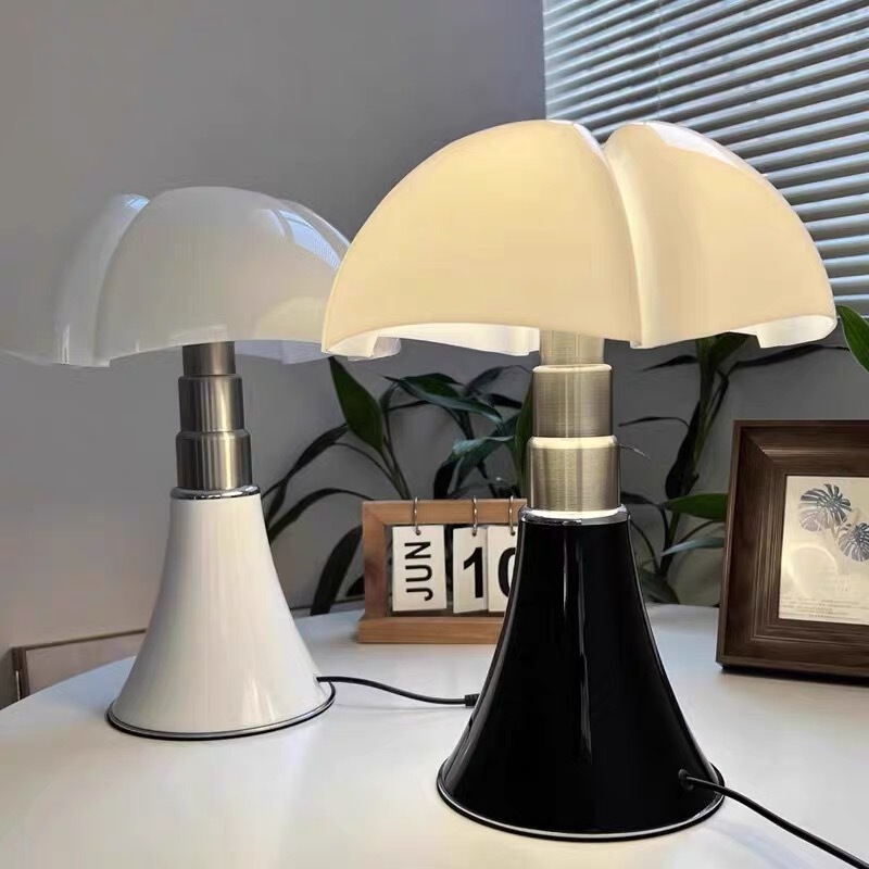 Italian bat table lamp study designer bedside creative atmosphere lamp retro medieval vintage flower lamp
