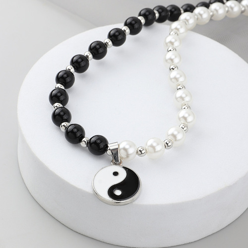 Rapper gogo dancers hiphop dance gossip necklace for unisex fashion hip-hop personality and white pearl pendan Yin and Yang tai chi bagua necklace