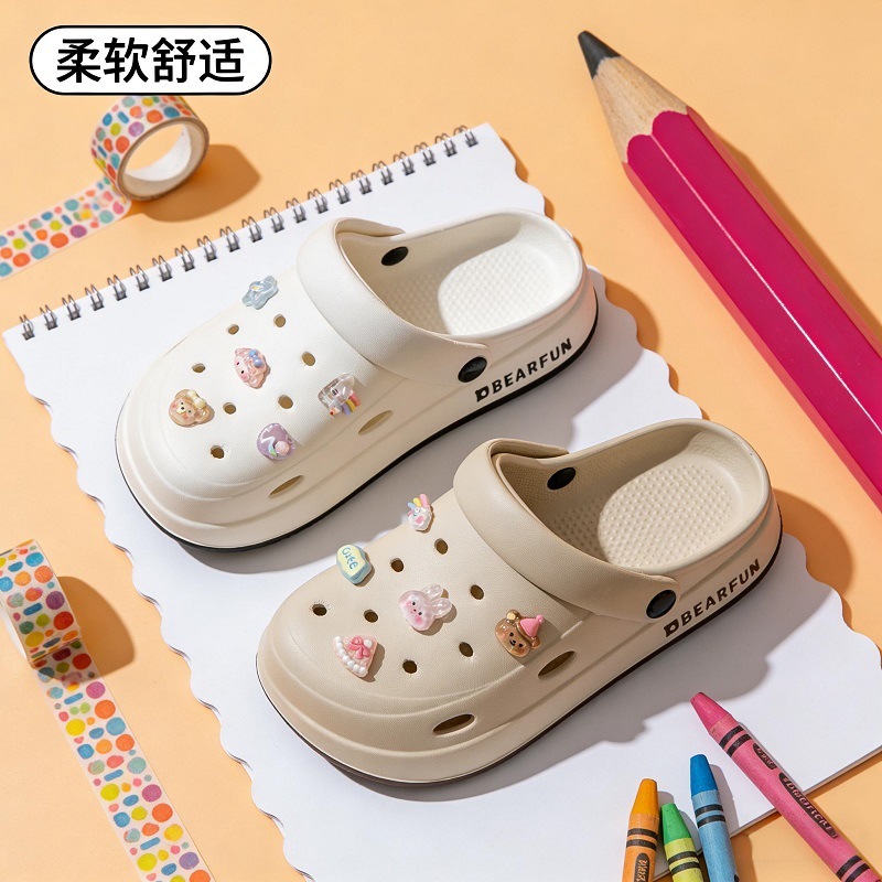 Eva洞洞鞋夏季新款外穿可爱卡通DIY装饰凉鞋防滑防臭沙滩拖鞋女款