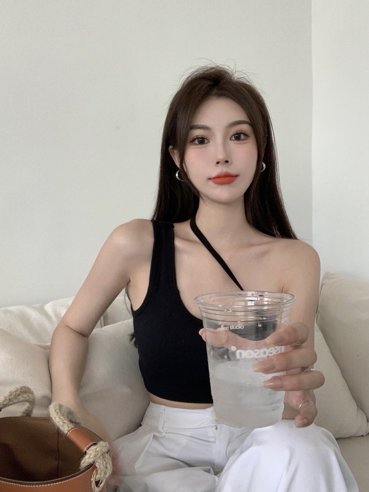 05f318bc-de23-4435-9479-d3b3c5