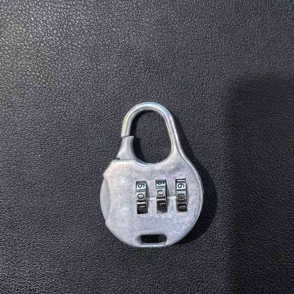 Caja de almacenamiento con tapa blanda catiónica con cerradura de contraseña Caja de almacenamiento plegable para guardar ropa, armario de juguetes, caja de almacenamiento de acabado