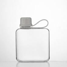 Tritan材质方形便携塑料运动水杯学生随身扁水壶简约手提杯320ml