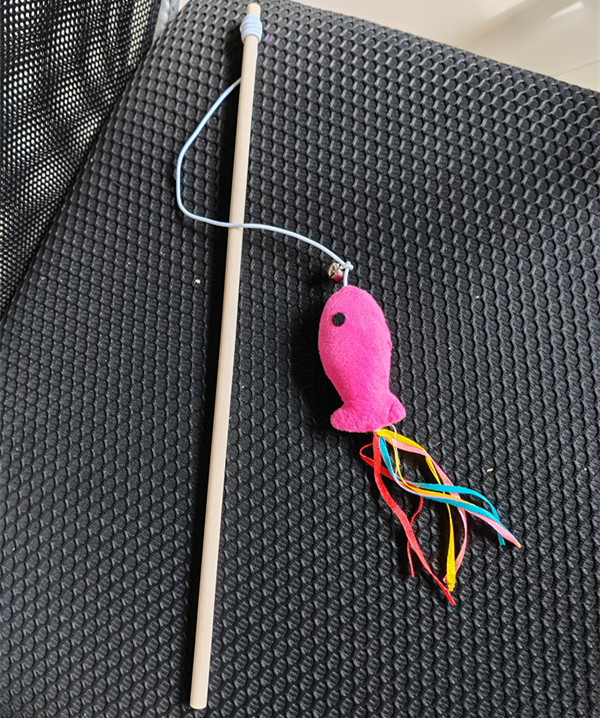 나무 기둥 장미 붉은 물고기