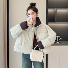 2024年冬の新型ショートタイプの女性用ダウン綿服韓国版ネット赤ゆったりとした厚手の綿入れの上着