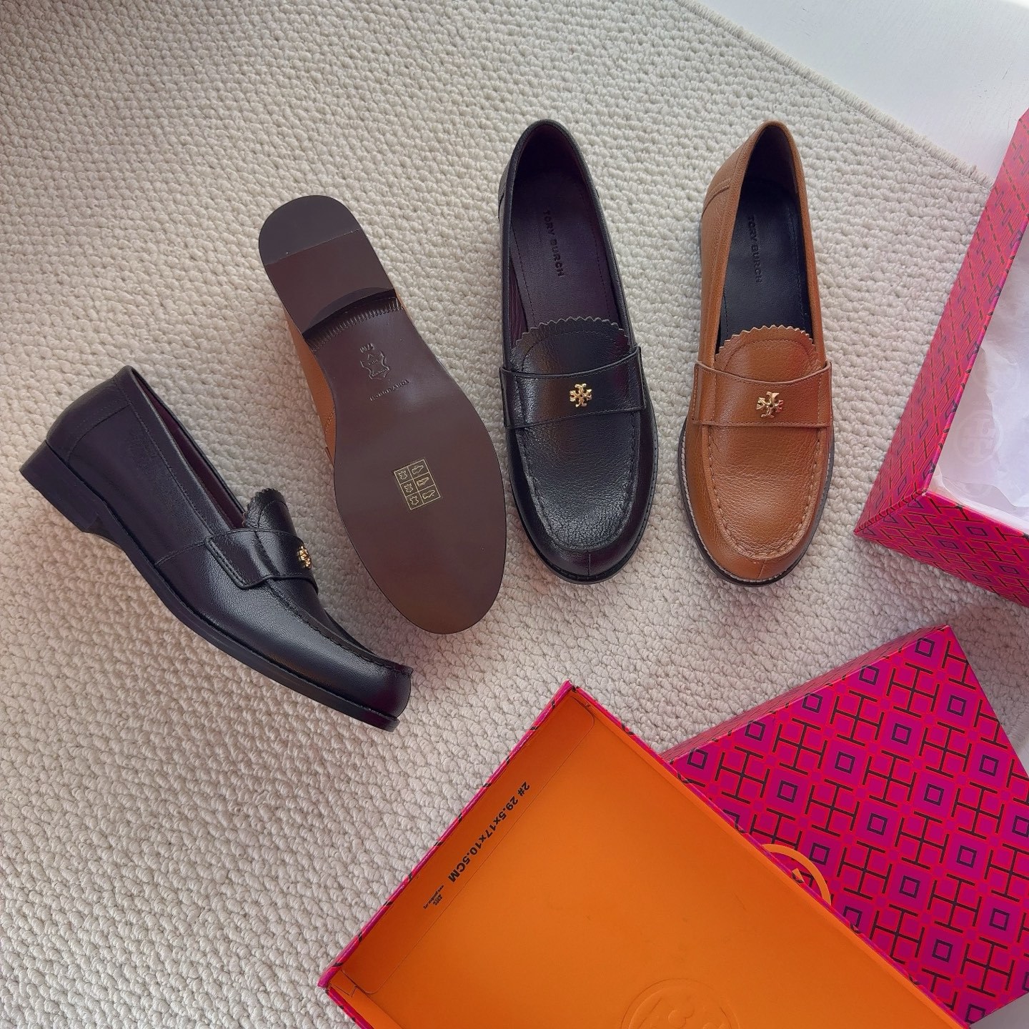 Qadın düz altlıq ayaqqabı, yumşaq dəri loafer, nude rəng