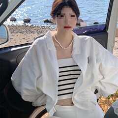 新型の白い百合コートの女性韓国版のゆったりとした春と秋の薄いタイプのカジュアルなスポーツのカーディガンのジャケットの小さい上着