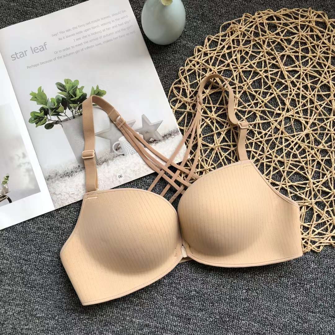 Cruzar la frontera del sudeste asiático estilo japonés estilo francés cómodo empuje hacia arriba estilo francés belleza parte posterior hebilla frontal ropa interior sin costuras sujetador delgado de las mujeres al por mayor