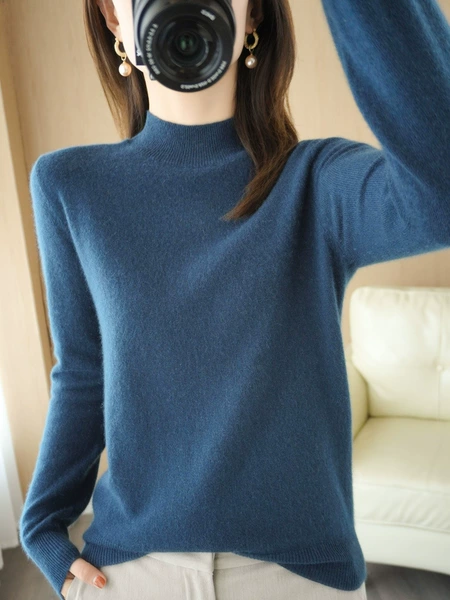 Seaweed blue
