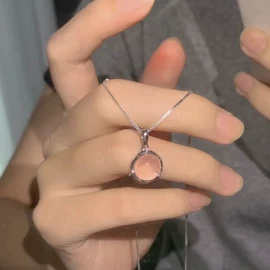 项链;戒指;手链