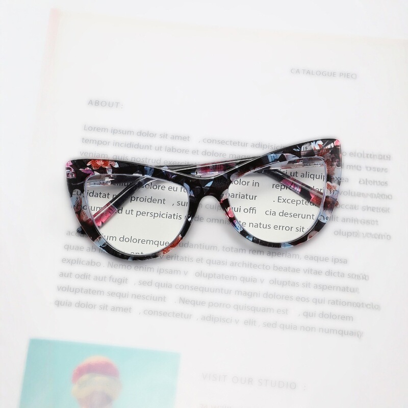 Cat-Eye Black Frame Glasses for Women Without Makeup, Anti-Blue Light, Can Be Matched with Prescription Glasses for Square and Round Faces, Ultra-Light Large Frame Reading Glasses T1378