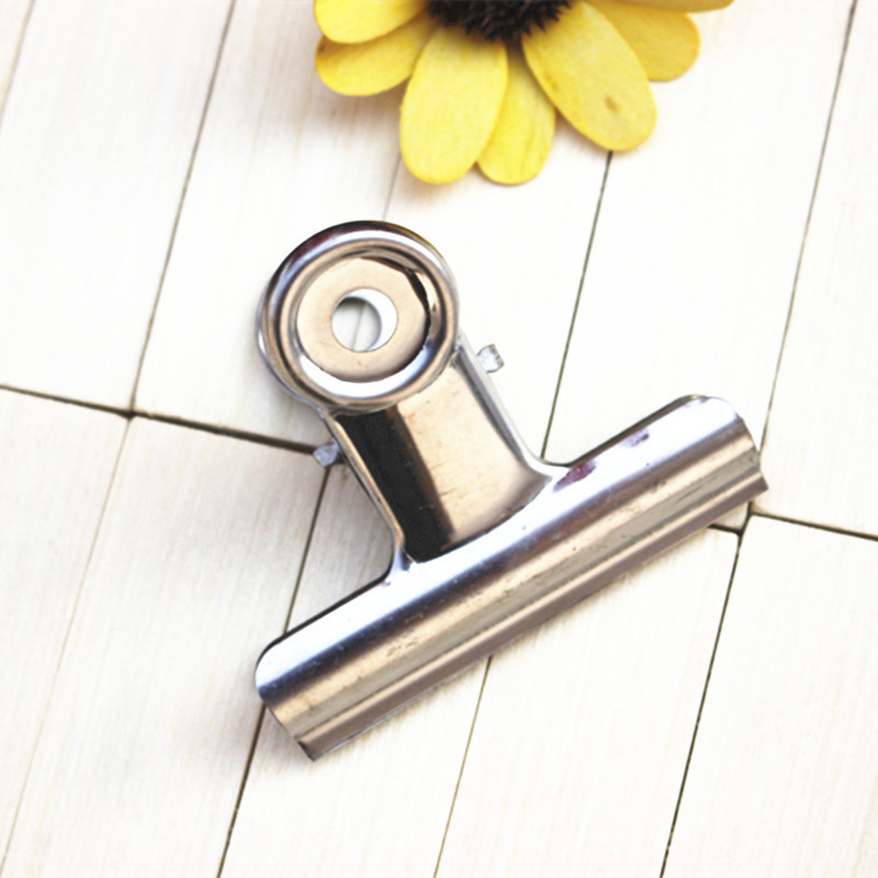 3121324017_607392660