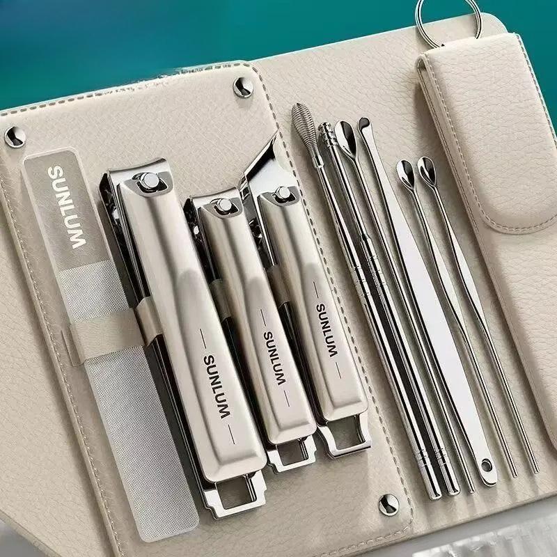 Nail clippers, household nail scissors, angled nail clippers, nail trimming tools, nail clippers, manicure tools, 2025 new model