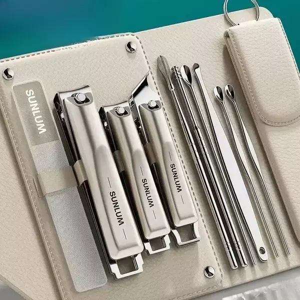 Nail clippers, household nail scissors, angled nail clippers, nail trimming tools, nail clippers, manicure tools, 2025 new model