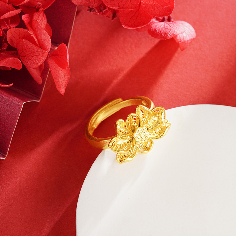 Collar de oro de arena para mujer, sentido de alta calidad, loto, nuevo traje de estilo chino, anillo de pendientes, joyería de todo fósforo que no se desvanece durante mucho tiempo al por mayor