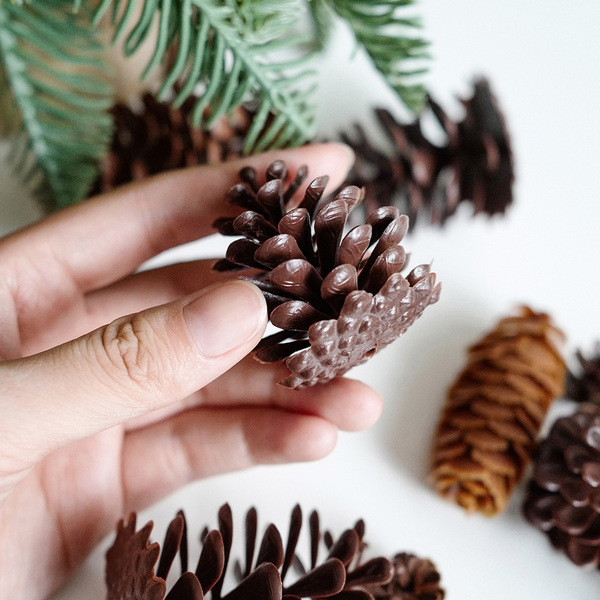 realistic plastic decorative flowers
