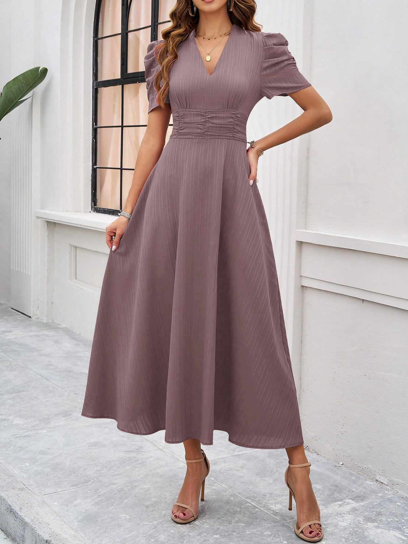 318g Weight Maxi Long Dress Dress Length Type Short Sleeve Sleeve Length Swing Dress Dresses Type Puff Sleeve Sleeve Type Spandex, Polyester Fabric Type High Waist Waist Line Daily Occasion V Neck Neckline Regular Fit Fit Type Solid Color Pattern 2025 Spring and Summer Season Women's Gender Pleated Design Simple Style Style Wholesale Women's Simple Style Pleated Solid Color Daily V Neck Short Sleeve Swing Dress 6