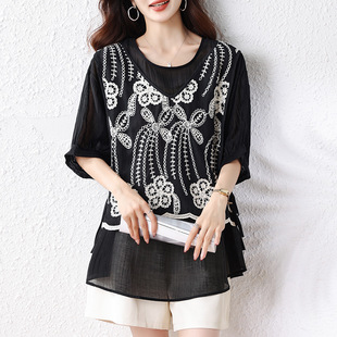 Sexy Lace Vest Spliced ​​Fake Two-Piece Shirt Women's Short-Sleeved 2025 New Loose Thin Super Nice Top