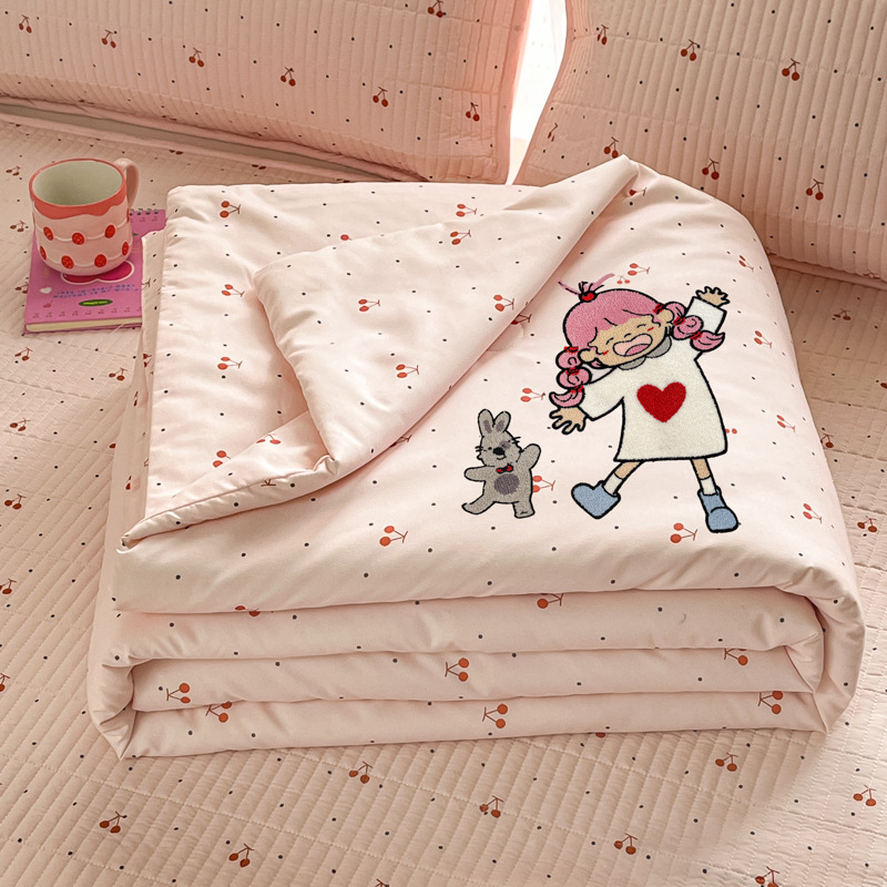 Toalla de dibujos animados bordada colcha fresca de verano lavable a máquina para niños de verano