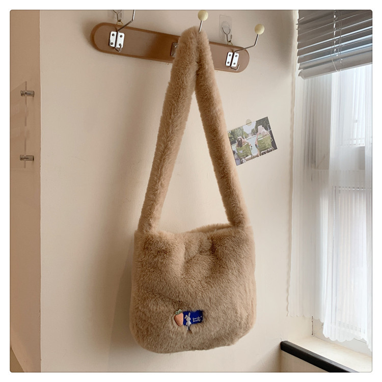Plush tote for women's trendy and fashionable shoulder bag, plush crossbody bag_voghion.com