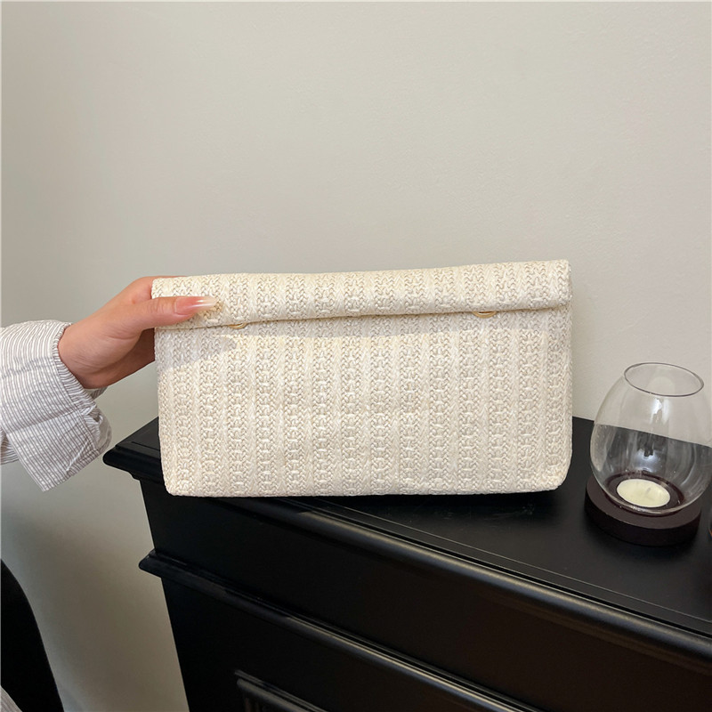 Nueva personalidad universal tejido simple bolso de mano sobre casual para mujeres bolso de cena coreana superior