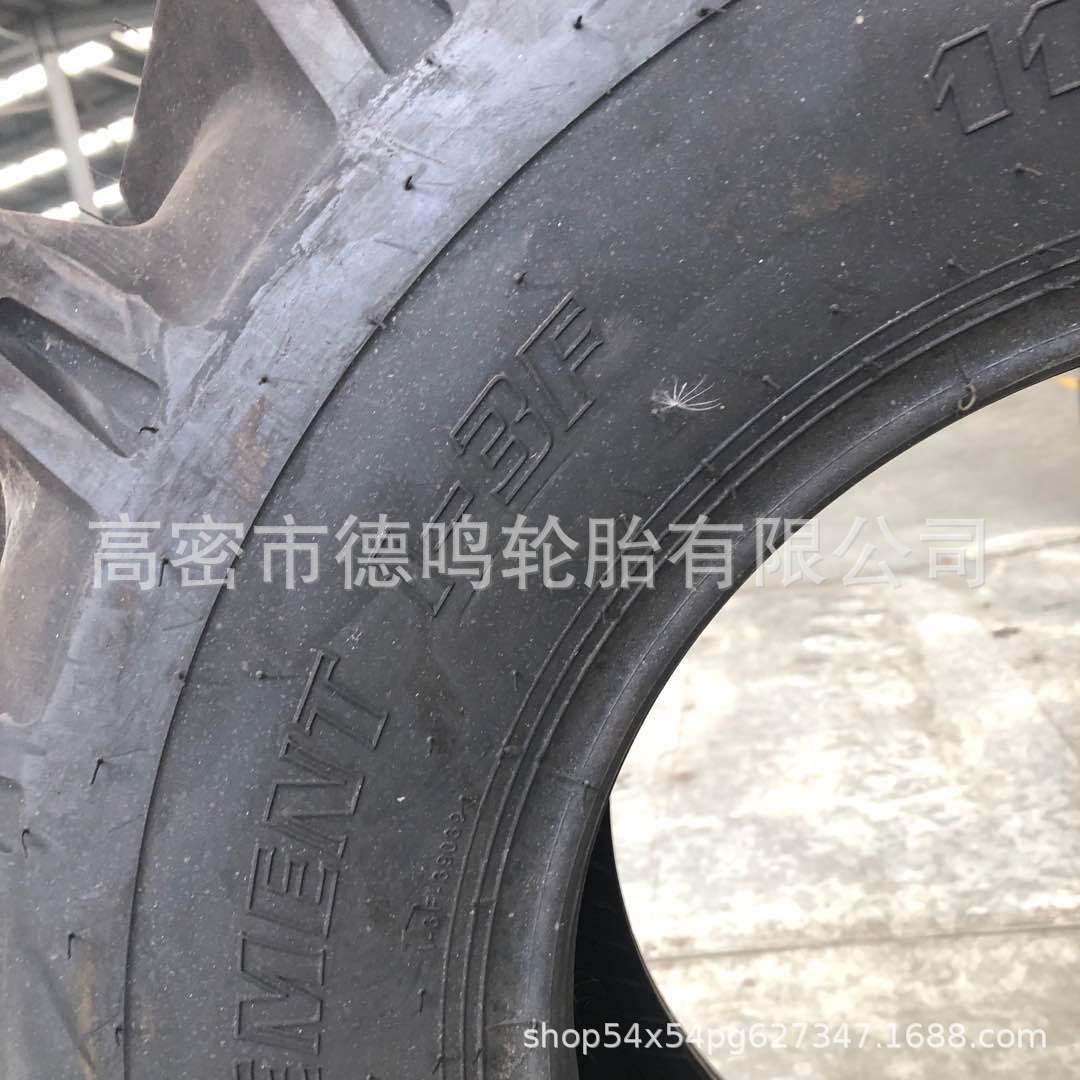 Neumático de cortacésped de suministro 11,5/80-15.3 neumático de coche de herramienta agrícola 10,0/75-15.3