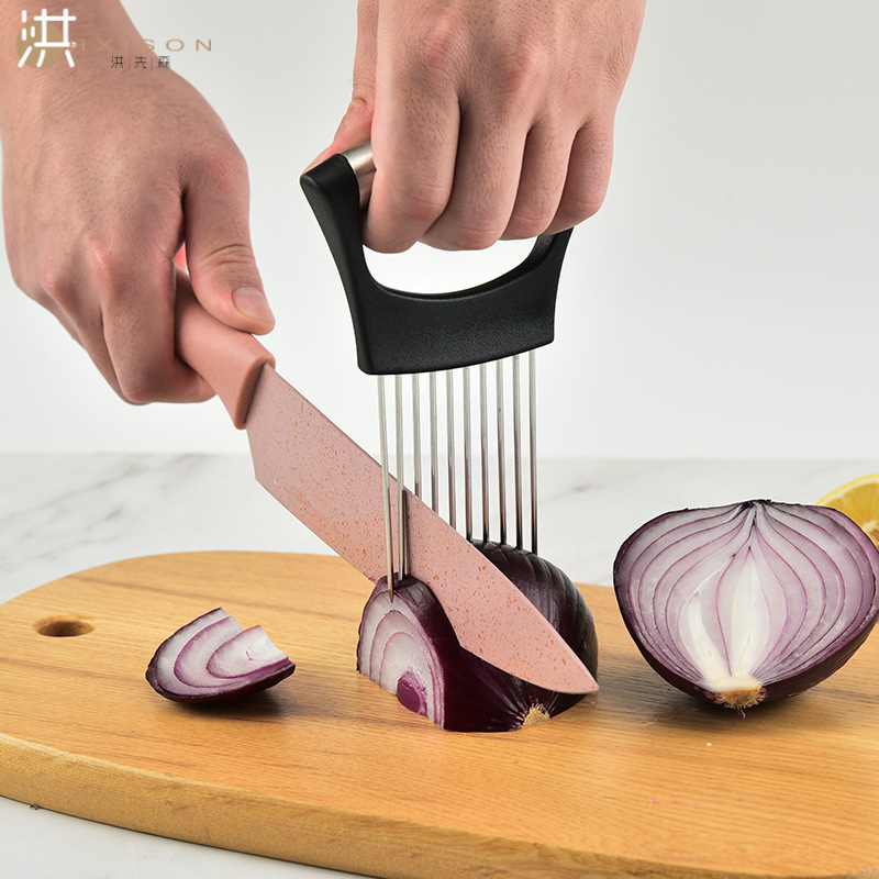 Трансграничная нержавеющая сталь лук иглы режет нежное мясо сосновое мясо в коробке с луком нарезанные овощи и фрукты фиксатор на кухне