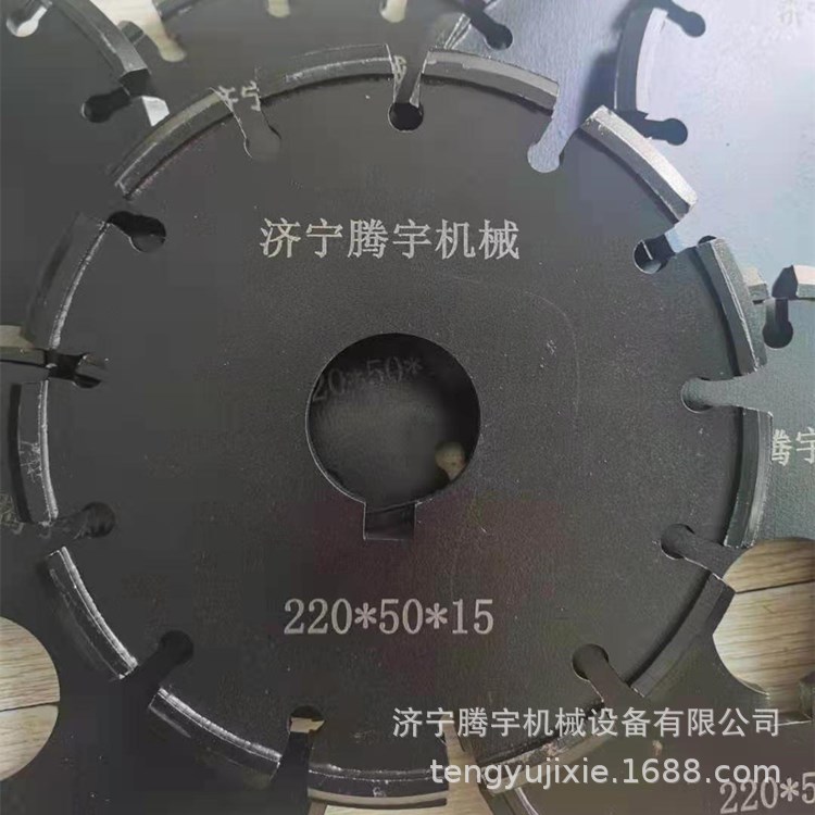 腾宇牌奶牛场刻纹机报价 牛棚刻纹机多少钱台 内蒙古开槽机厂家价