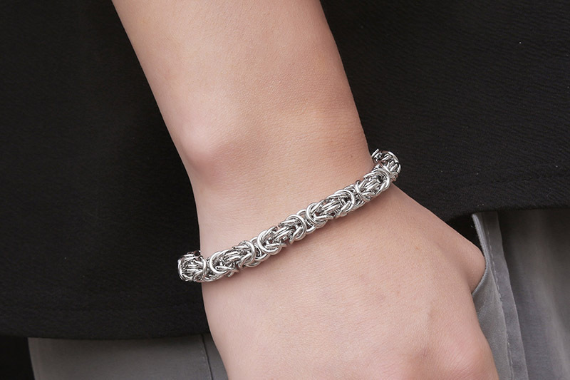 Fashion Retro Woven Titanium Steel Bracelet display picture 7