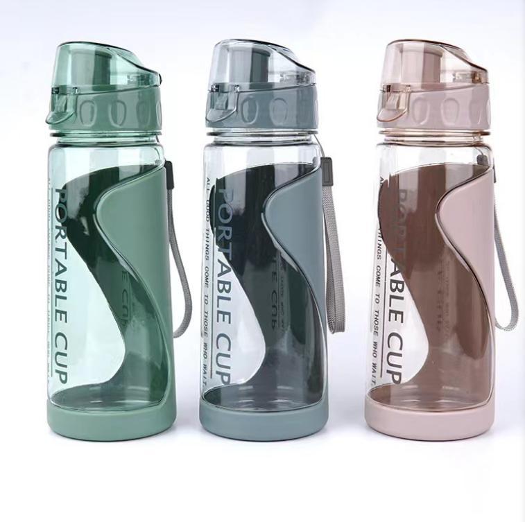 Sansheng nuevo producto taza de plástico viaje al aire libre de montaña taza de plástico de cuerda portátil taza de bebida directa para estudiantes de estilo masculino y femenino