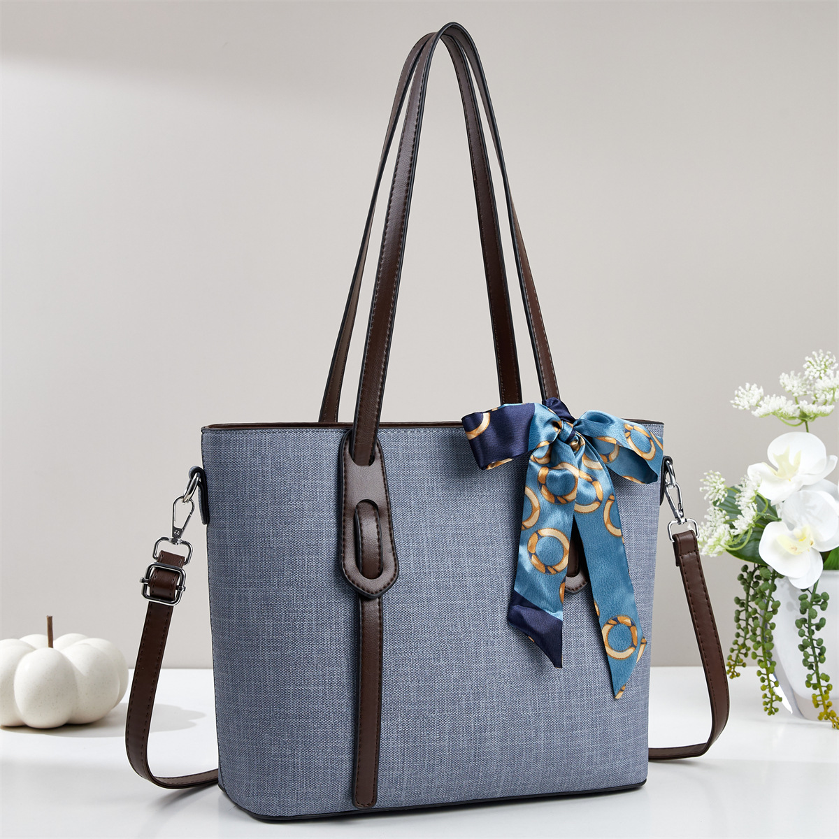 Buñuelo de seda decorado bolso de hombro de gran capacidad, bolso de mano, bolso de mano, bolso de mochila de moda casual, bolso de tote