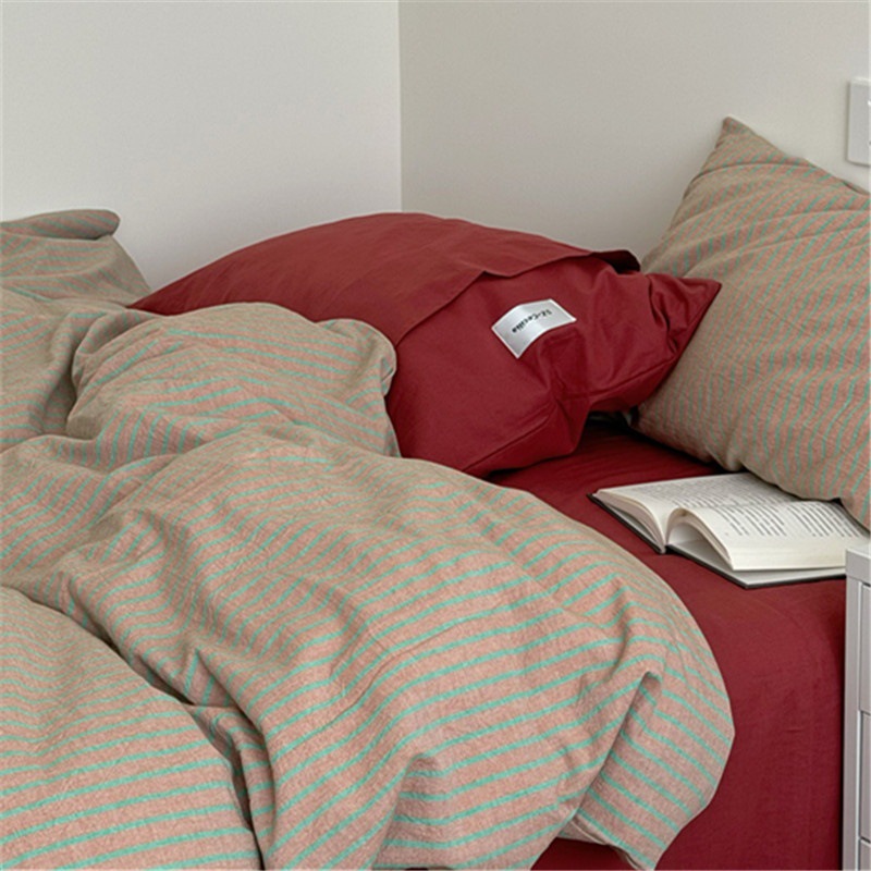 Minimalist Pure Cotton Four-piece Bedding Set For All Seasons_voghion.com