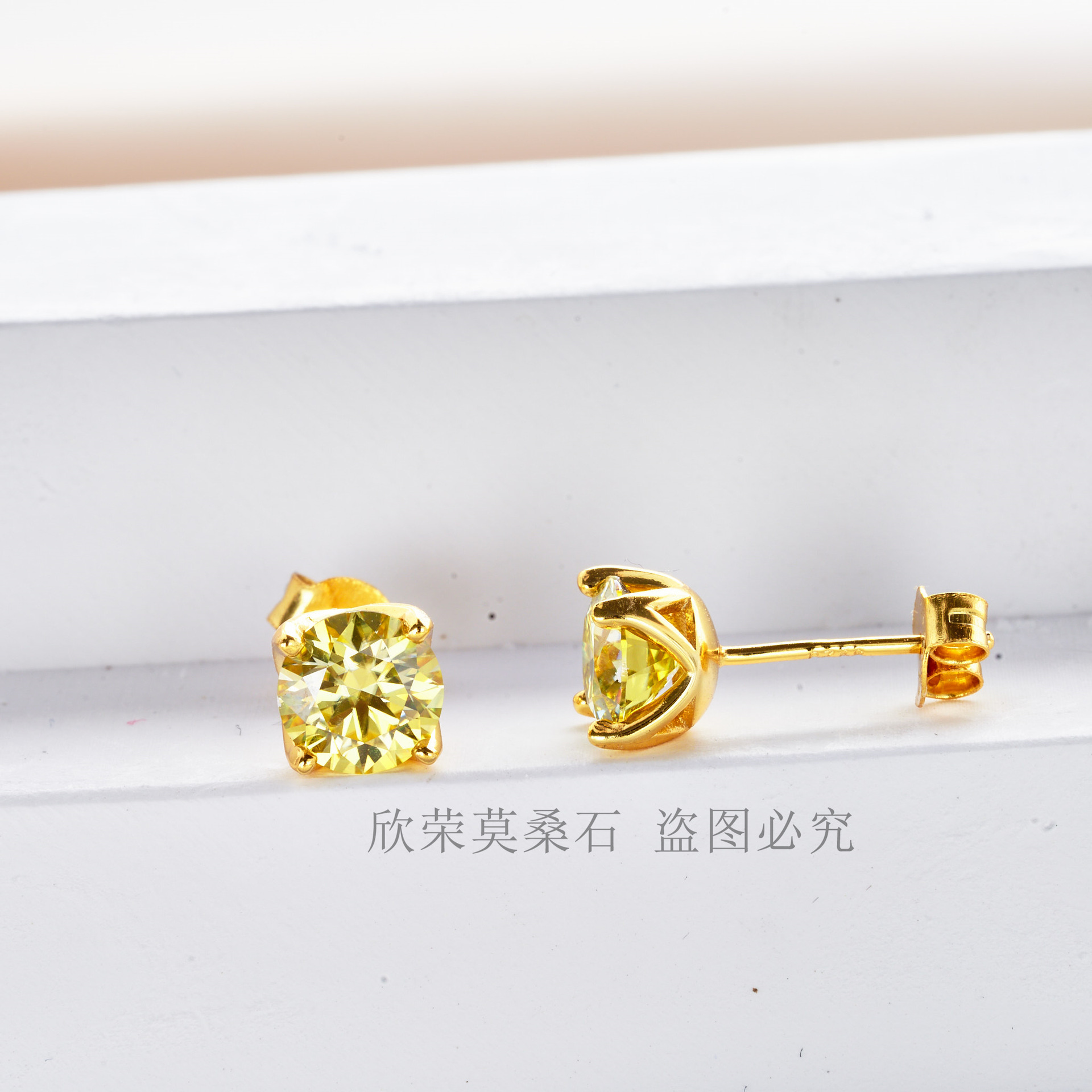 Los pernos de piedra moissan transfronterizos en vivo solo para el mayorista 1CT6.5mm * 2 con certificado GRA de pernos de plata pura