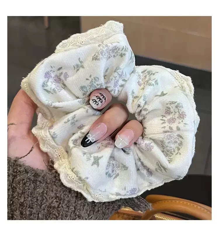 보라색 꽃무늬 대장환