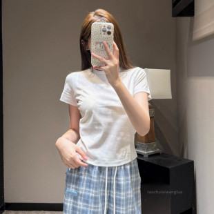 ���s�L��ɫ�̿�T��Ů ���A�������@�ݰٴ����e�A�I��������ZT3823
