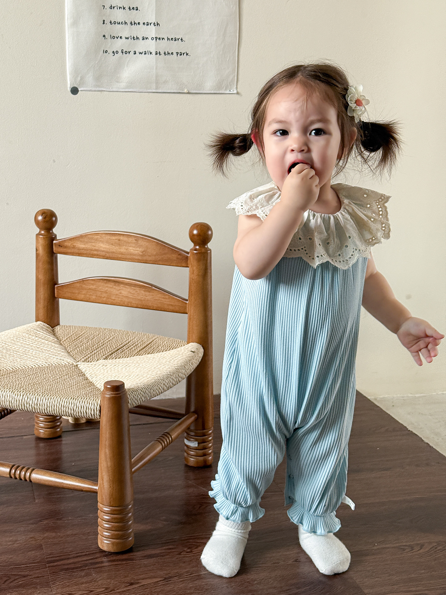 Ropa para niños de caña de pera Ropa para bebés Estilo fino de verano 2025 Nuevos niños Ropa de una pieza para recién nacidos