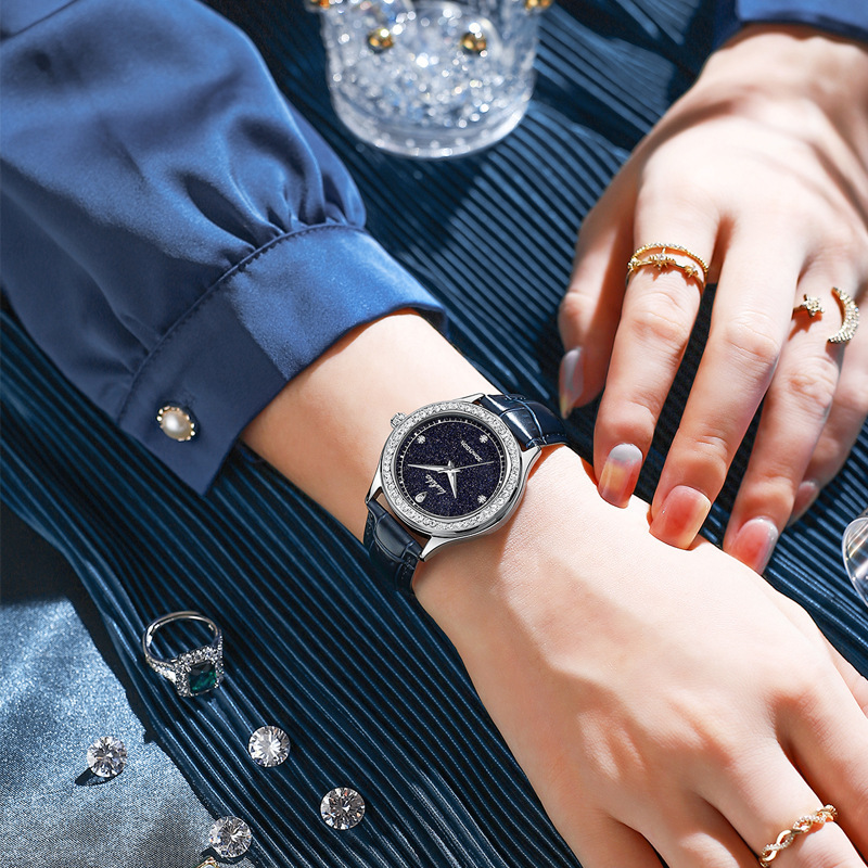 Lushika Uhr Weibliche Starry Sky Uhr Douyin Gleichen Stil Uhr Mode Cross-Border Licht Luxus Wasserdichte Quarzuhr Großhandel_voghion.com