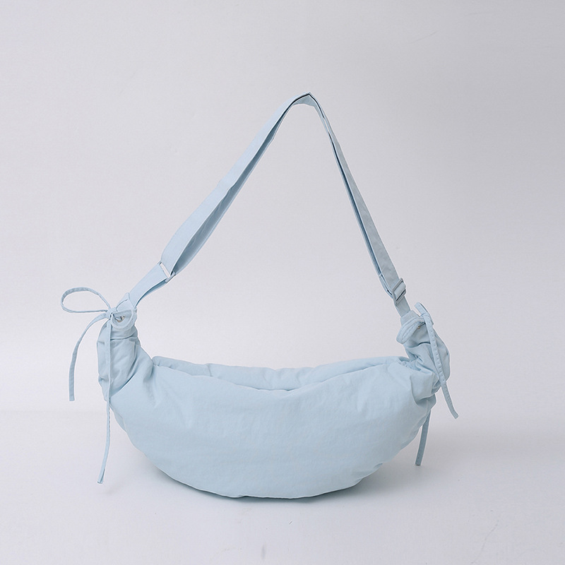Bolso Bandolera Tipo Albóndiga de Nylon Plisado con Cierre para Uso Diario