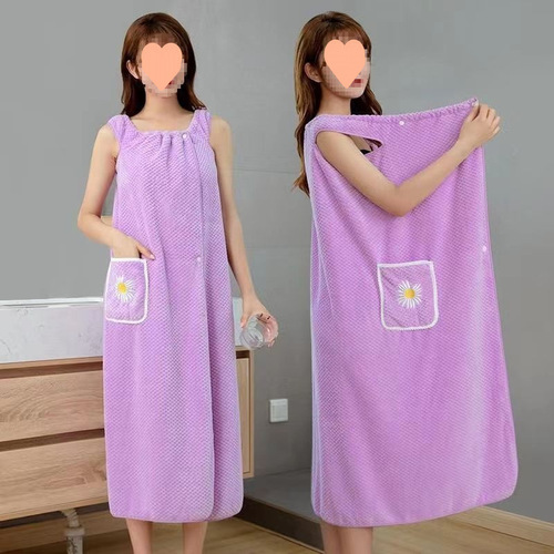 Extra large size wearable bath towel New women's suspender bathrobe bath skirt is thicker for adults than pure cotton absorbent wearable