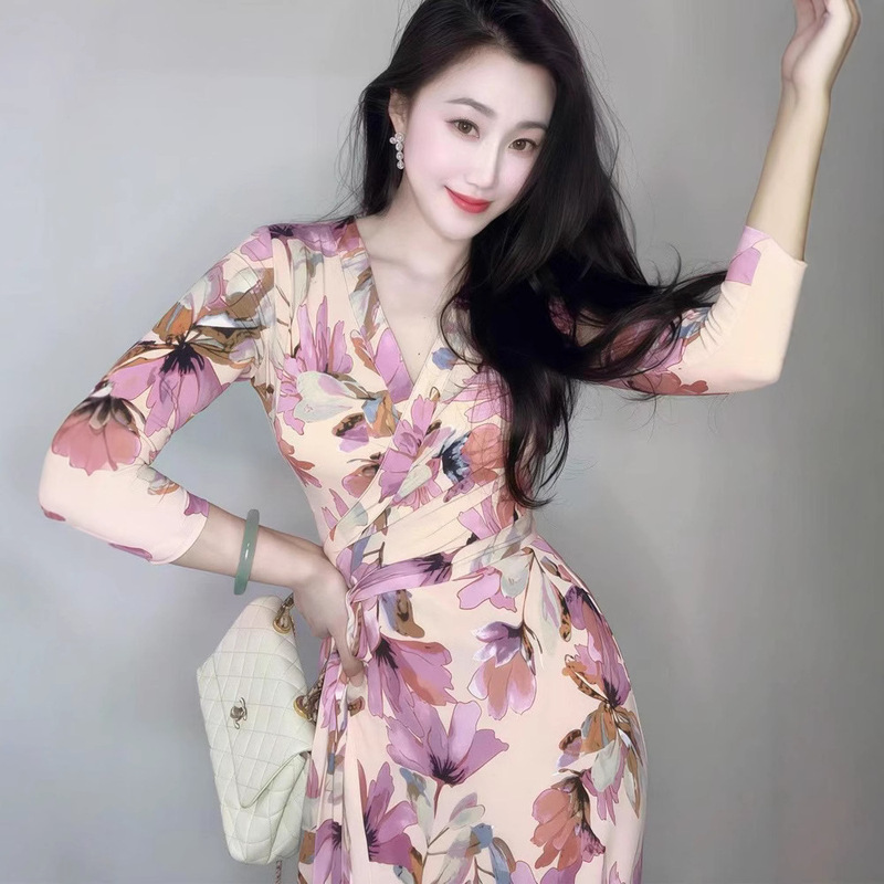Elegant Wrap Dress 2025 Summer New Style Gentle Feminine V-Neck One-Piece Floral Waisted dress